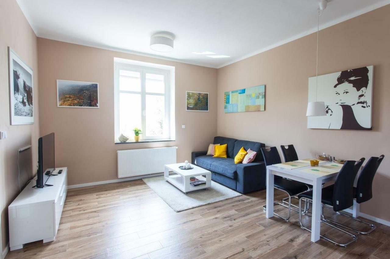 Eliska Apartment Prague Exterior photo